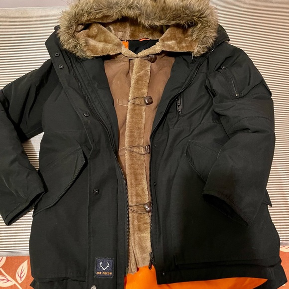 Joe Fresh Winter Down Jacket. - Picture 4 of 7